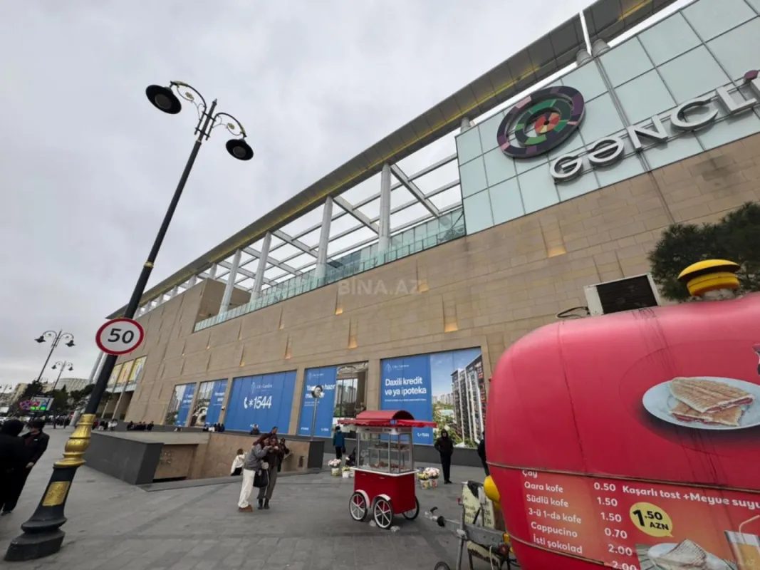 Kirayə verilir 2 otaqlı mənzil 61 m²