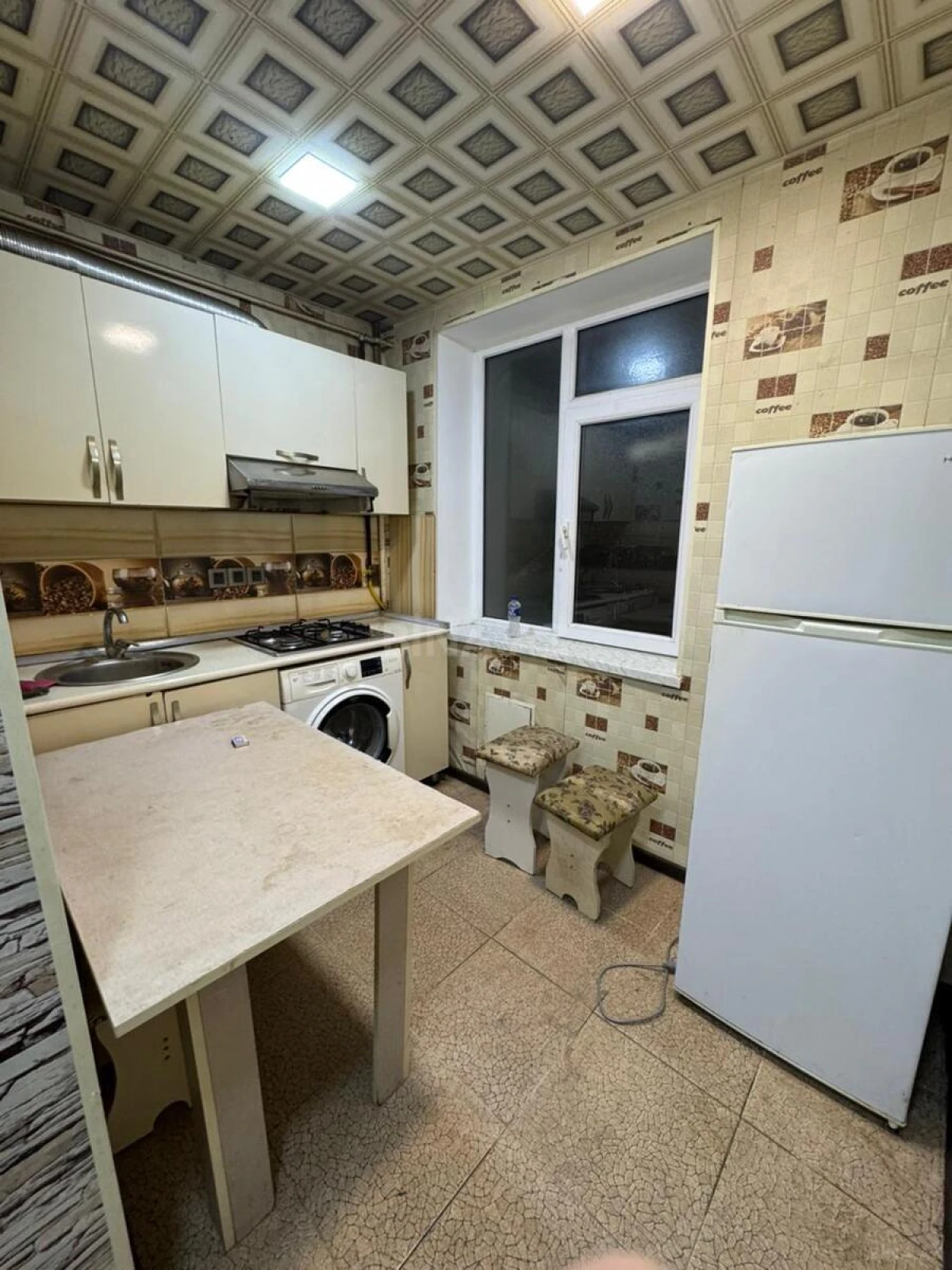 Kirayə verilir 2 otaqlı mənzil 61 m²