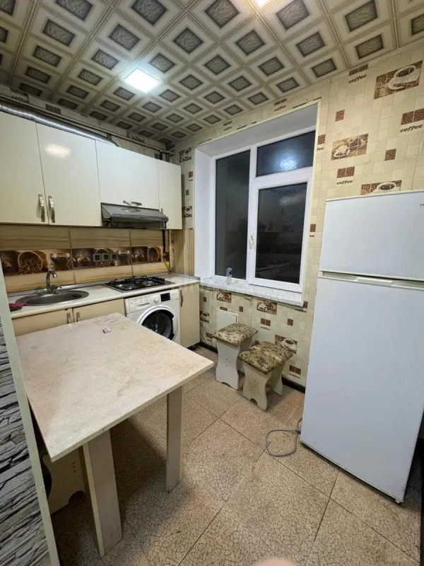 Kirayə verilir 2 otaqlı mənzil 61 m²