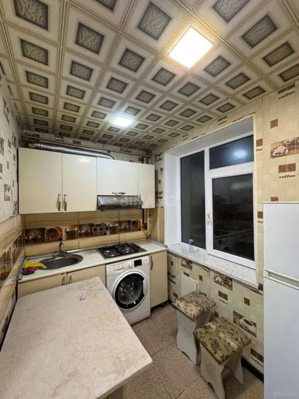 Kirayə verilir 2 otaqlı mənzil 61 m²