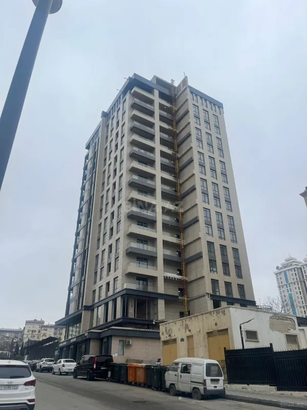 Satılır 3 otaqlı mənzil 120 m²
