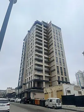 Satılır 3 otaqlı mənzil 120 m² — Bakı, Nizami 3 otaq 120.00 m²