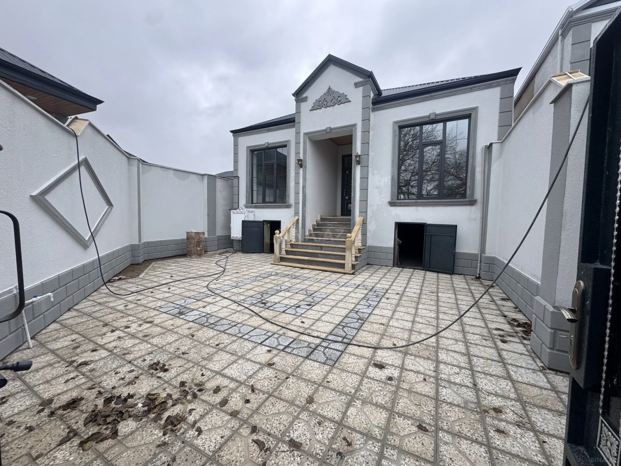 Satılır 4 otaqlı həyət evi 110 m²