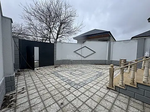 Satılır 4 otaqlı həyət evi 110 m²