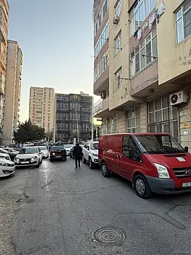 Kirayə verilir obyekt 95 m² — Bakı 95.00 m²