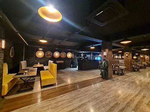 Satılır obyekt 1150 m²