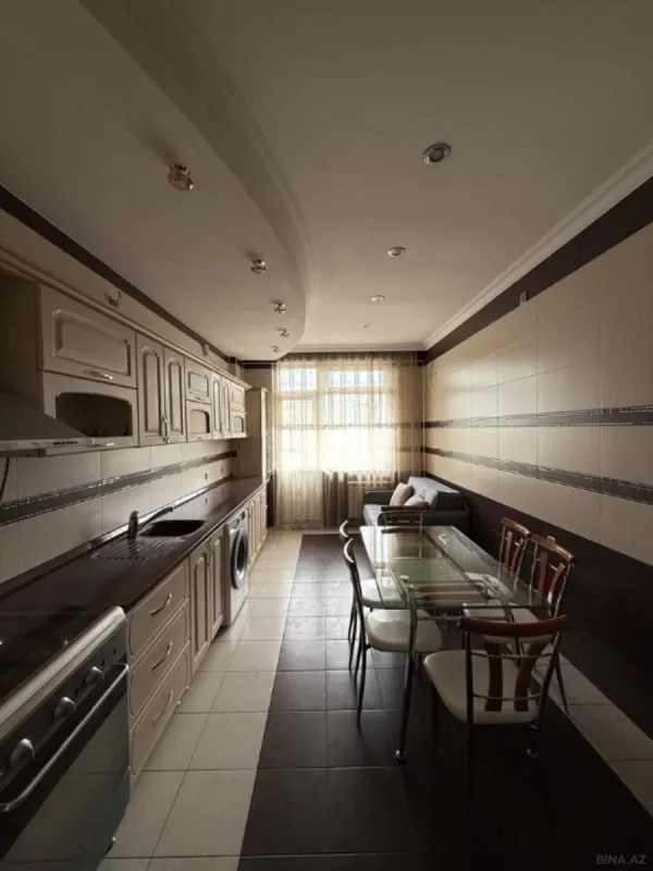 Satılır 2 otaqlı mənzil 91 m²