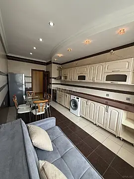 Satılır 2 otaqlı mənzil 91 m²