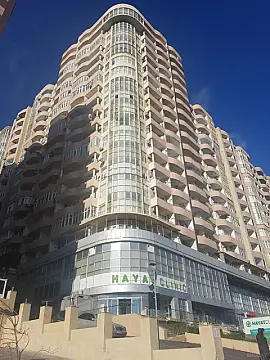 Satılır 3 otaqlı mənzil 135 m² — Bakı 3 otaq 135.00 m²