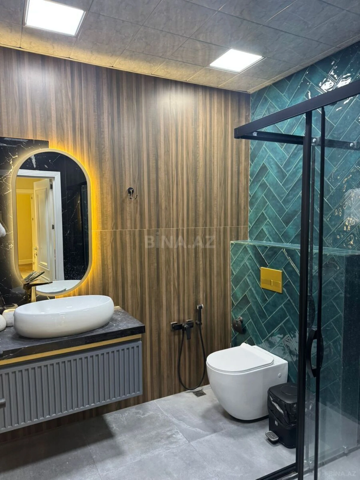 Satılır 2 otaqlı mənzil 88 m²