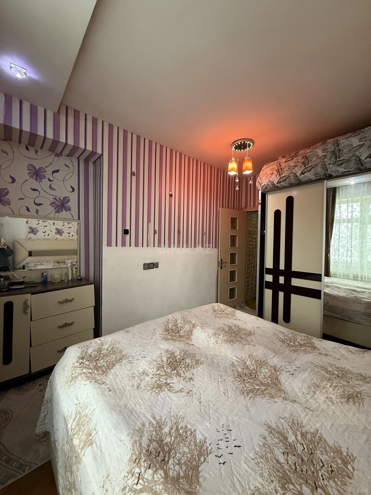 Satılır 2 otaqlı mənzil 55 m²