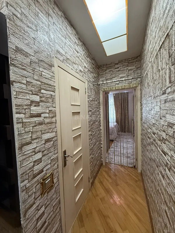 Satılır 2 otaqlı mənzil 55 m²