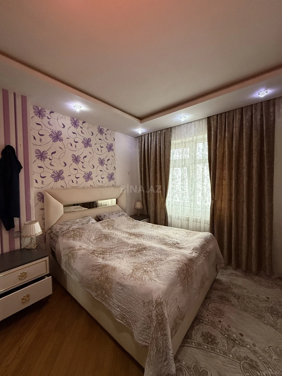 Satılır 2 otaqlı mənzil 55 m²