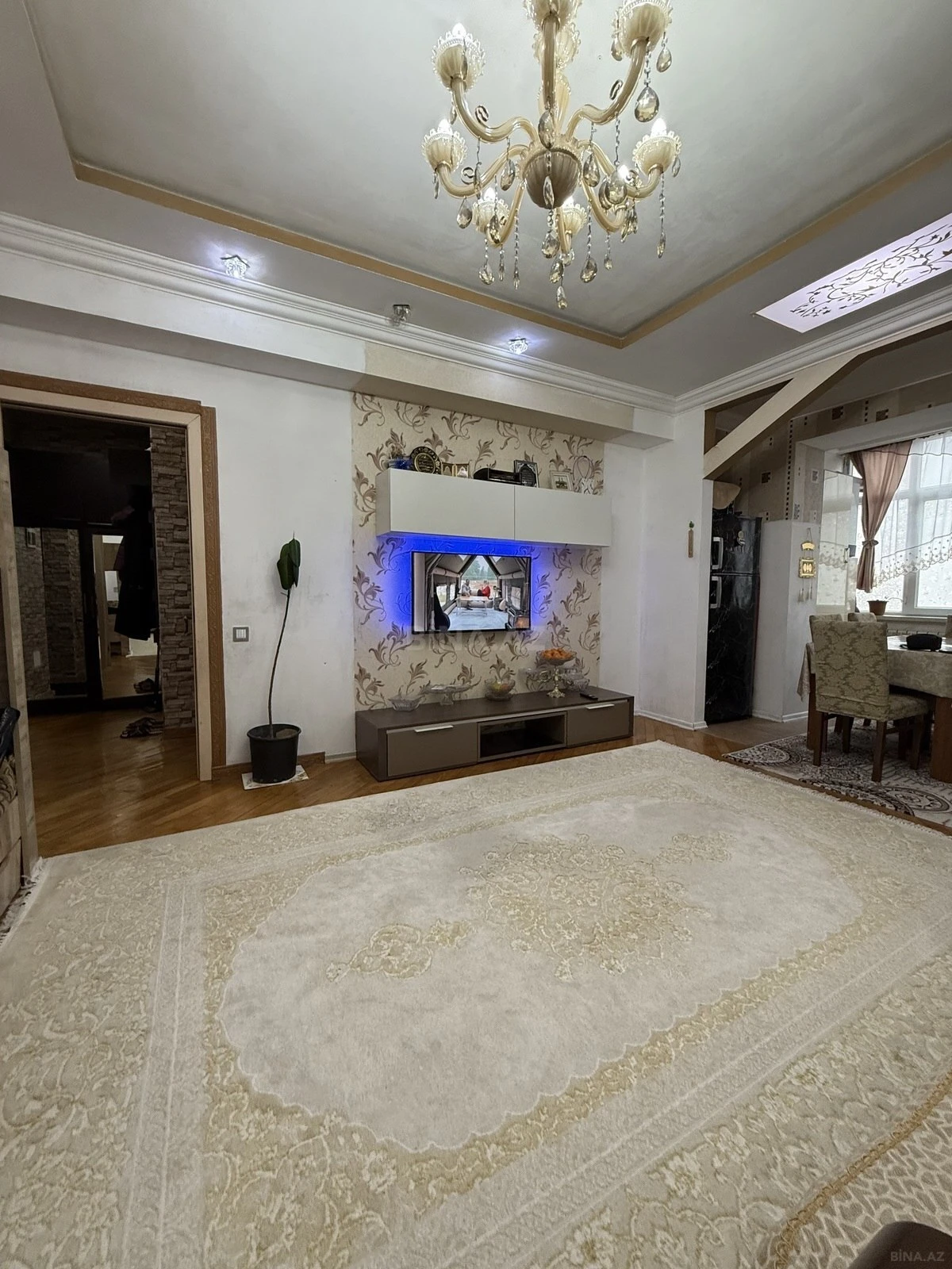 Satılır 2 otaqlı mənzil 55 m²