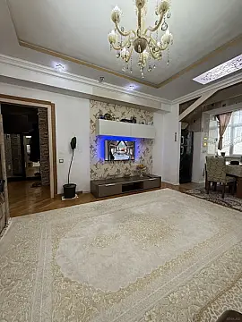 Satılır 2 otaqlı mənzil 55 m²