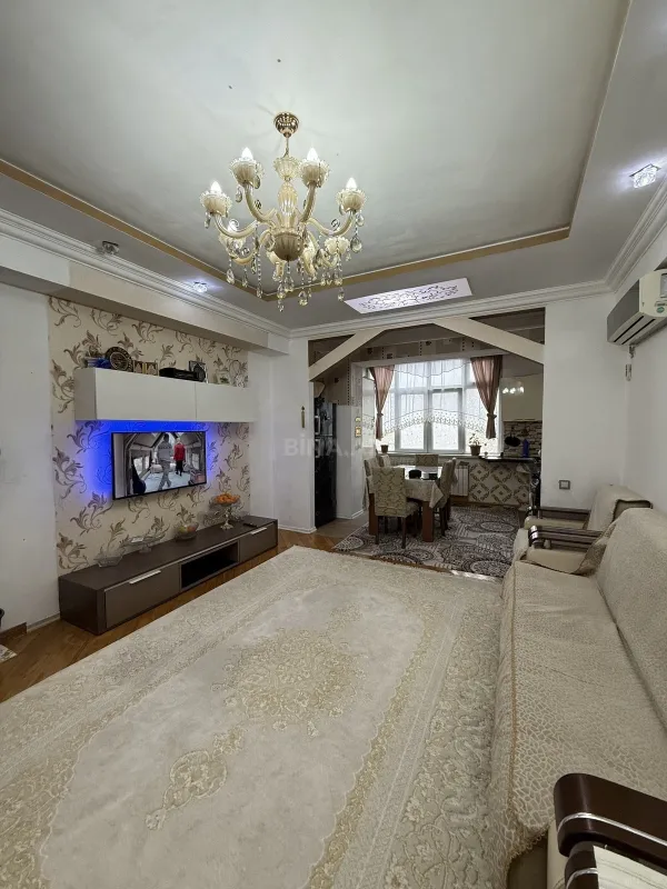 Satılır 2 otaqlı mənzil 55 m²