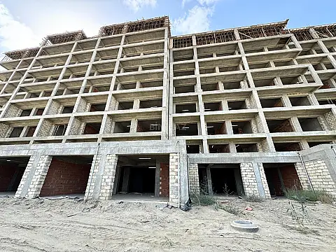 Satılır 1 otaqlı mənzil 57 m²