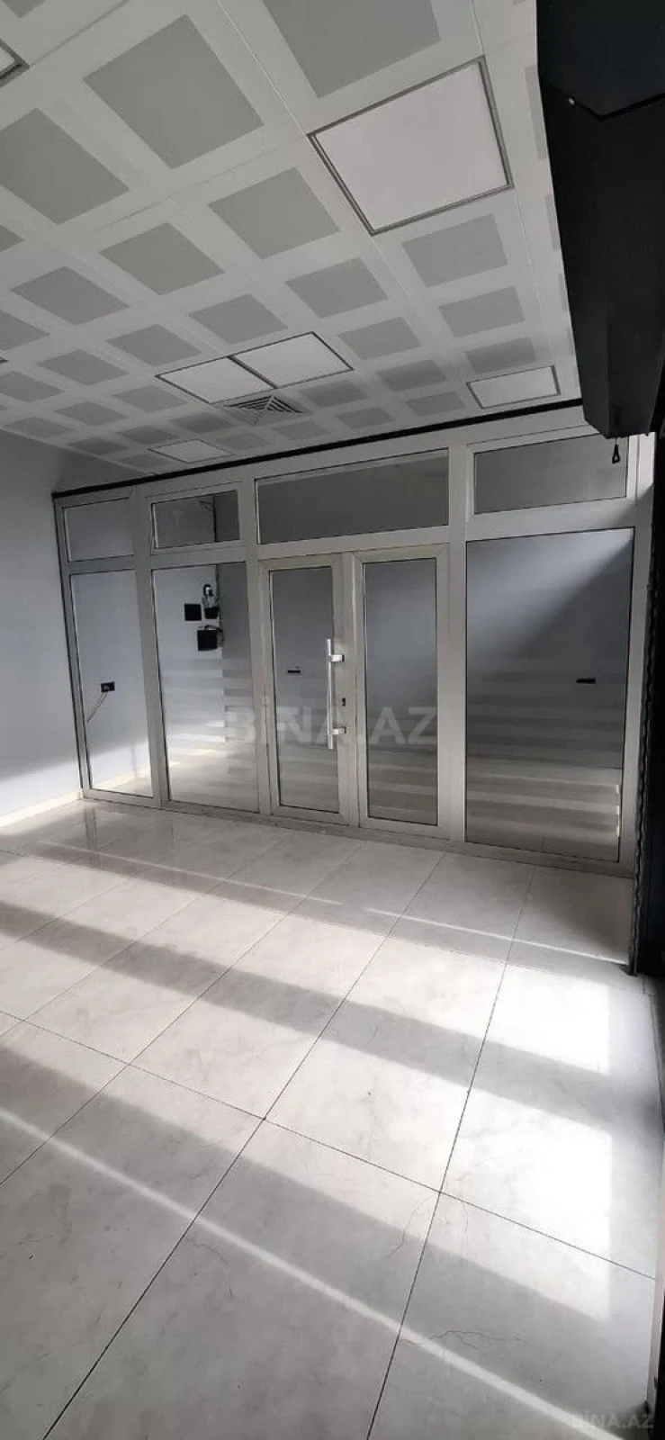 Kirayə verilir obyekt 45 m²