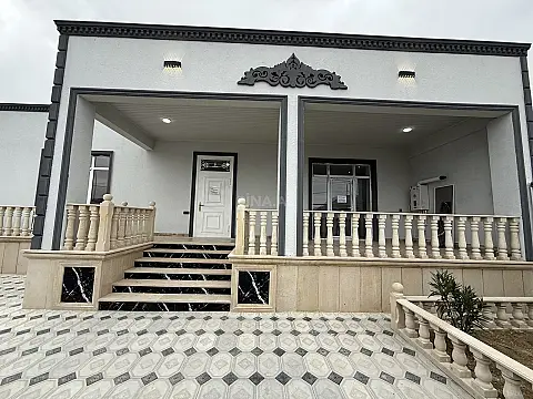 Satılır 4 otaqlı həyət evi 147 m²