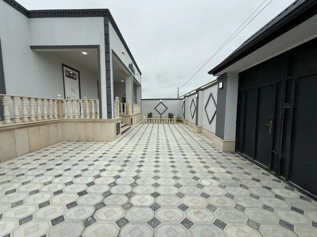Satılır 4 otaqlı həyət evi 147 m²