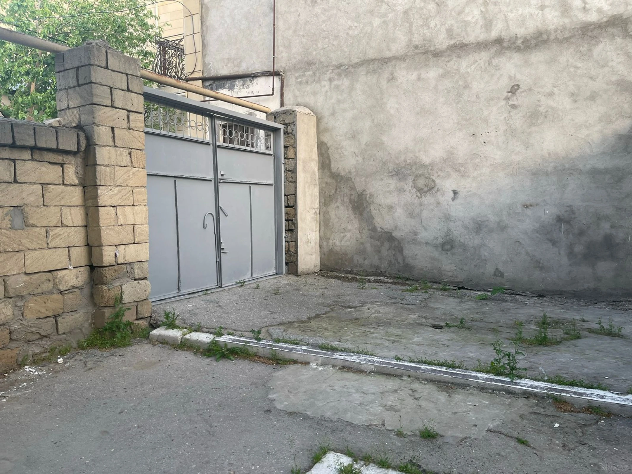 Kirayə verilir 6 otaqlı həyət evi 187 m²