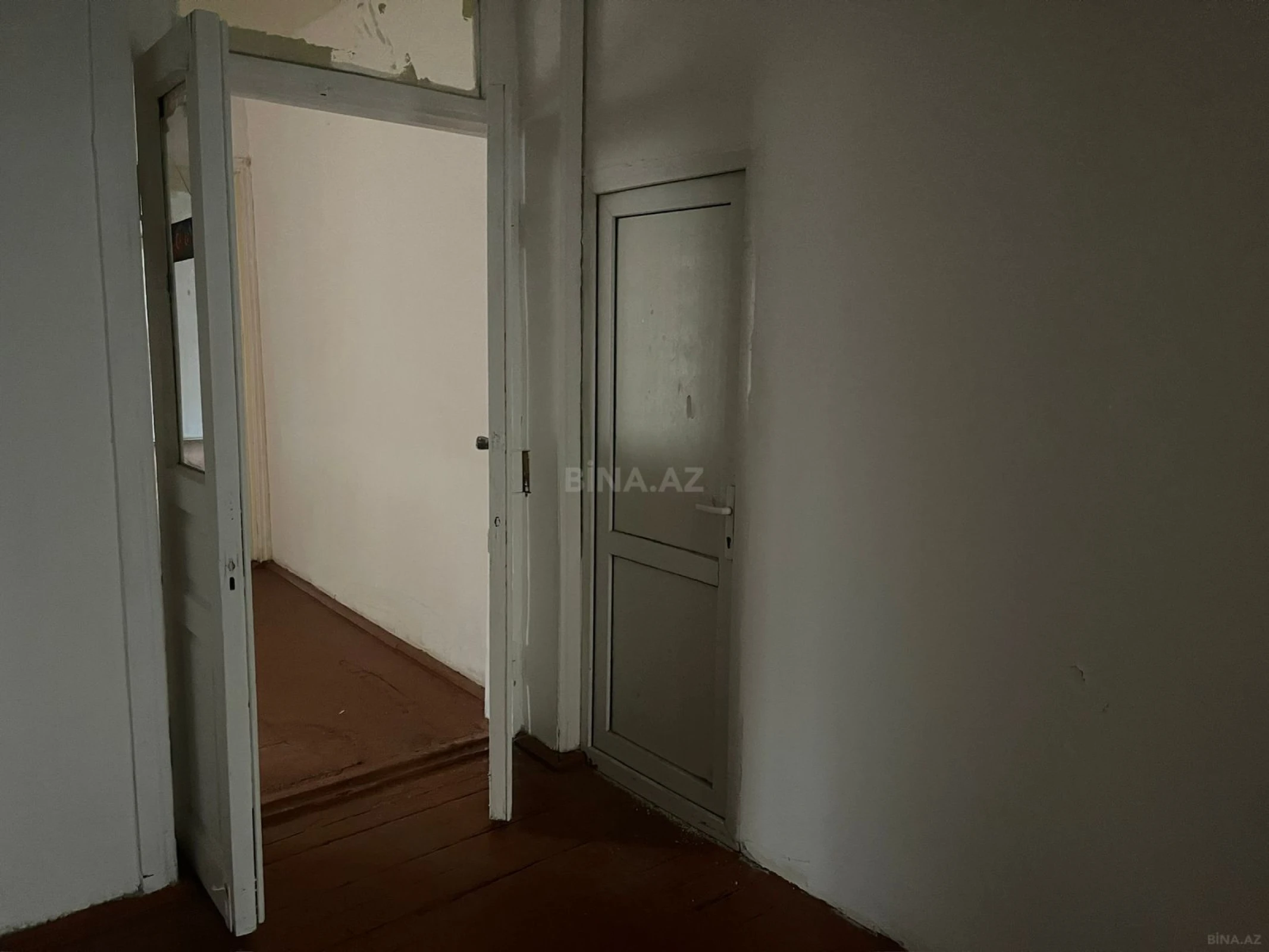 Kirayə verilir 6 otaqlı həyət evi 187 m²