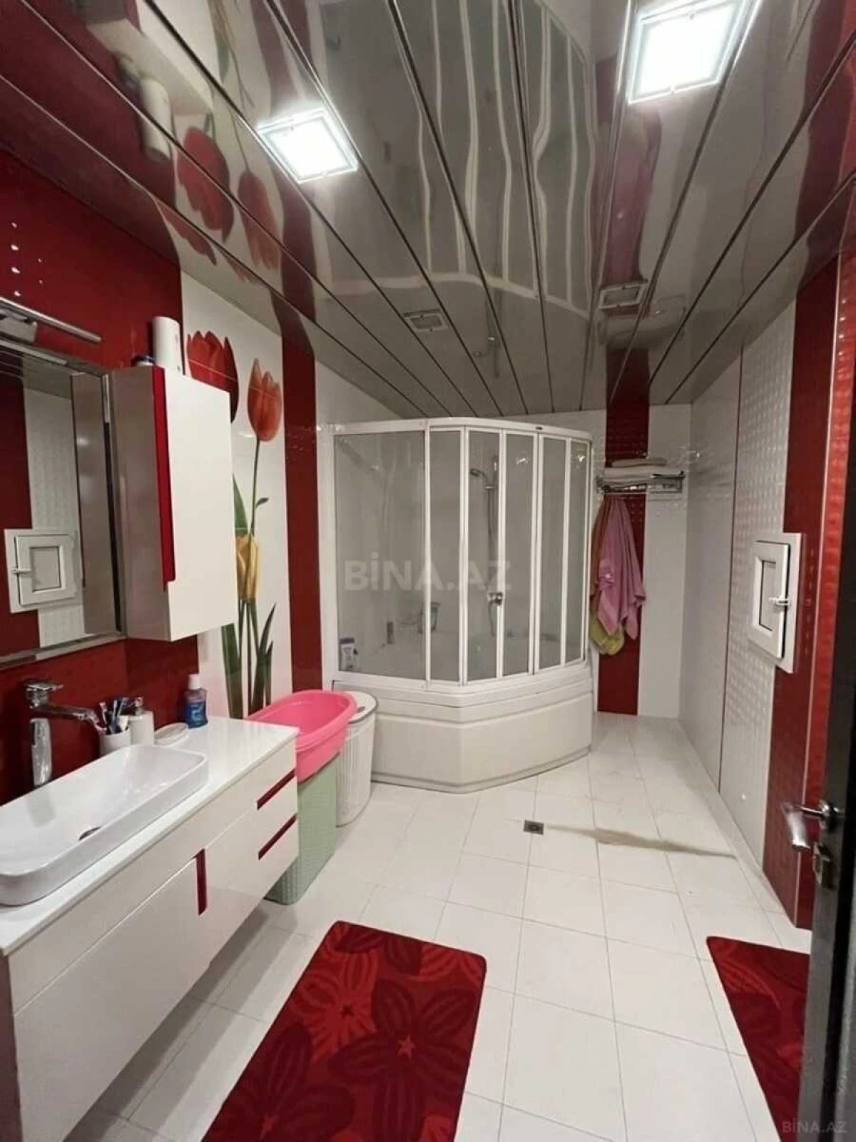 Satılır 3 otaqlı mənzil 115 m²