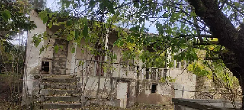 Satılır torpaq sahəsi 12 m²