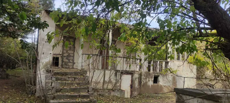 Satılır torpaq sahəsi 12 m²