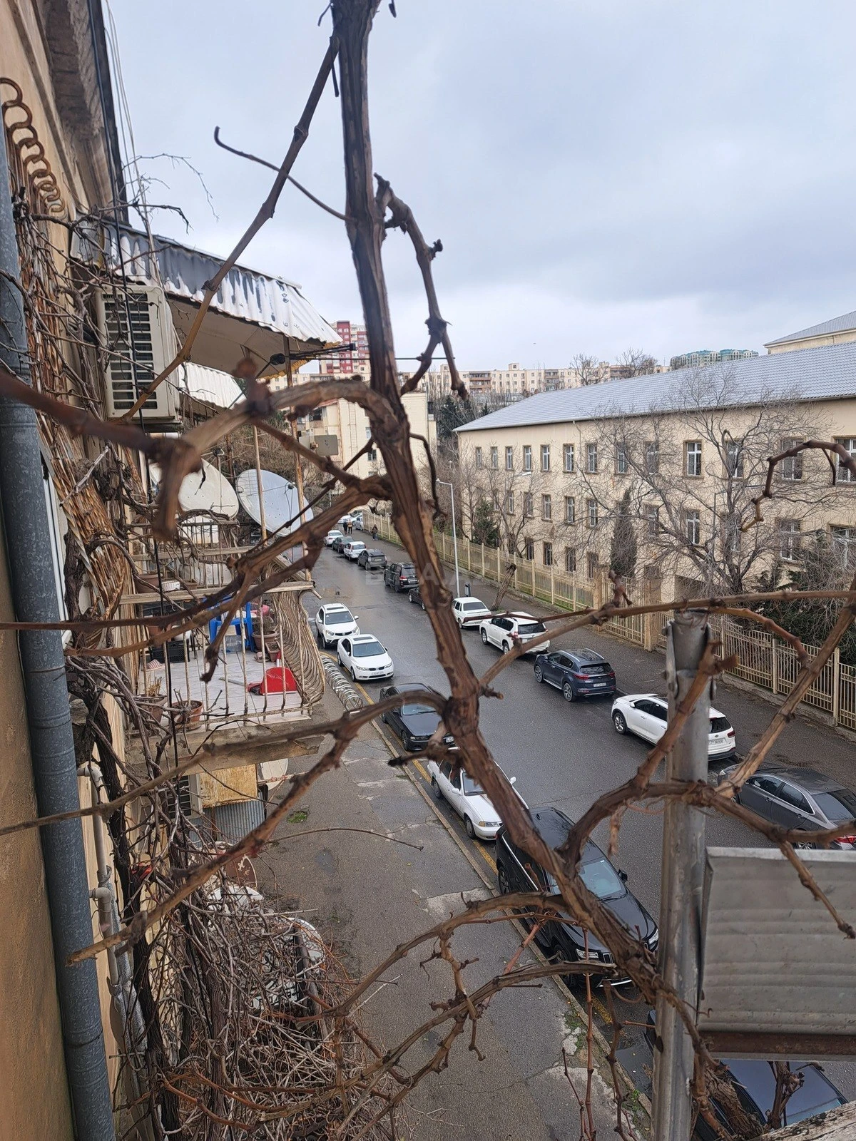 Kirayə verilir 3 otaqlı mənzil 85 m²