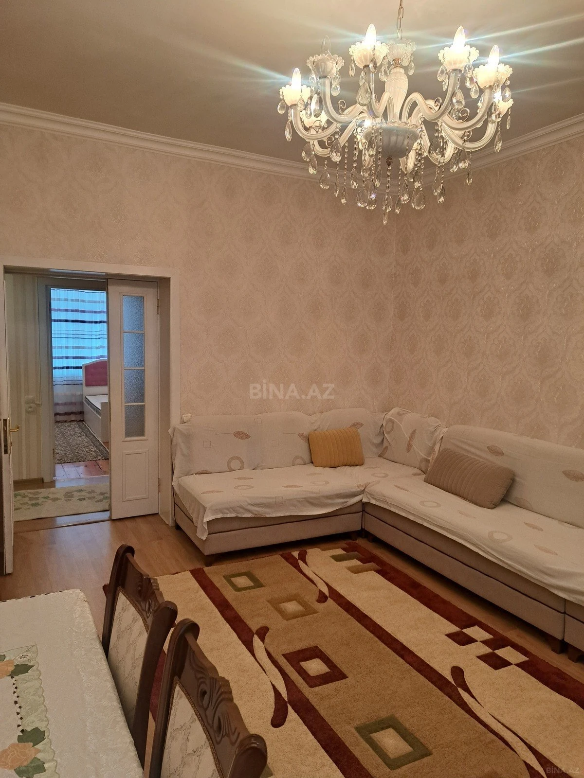 Kirayə verilir 3 otaqlı mənzil 85 m²
