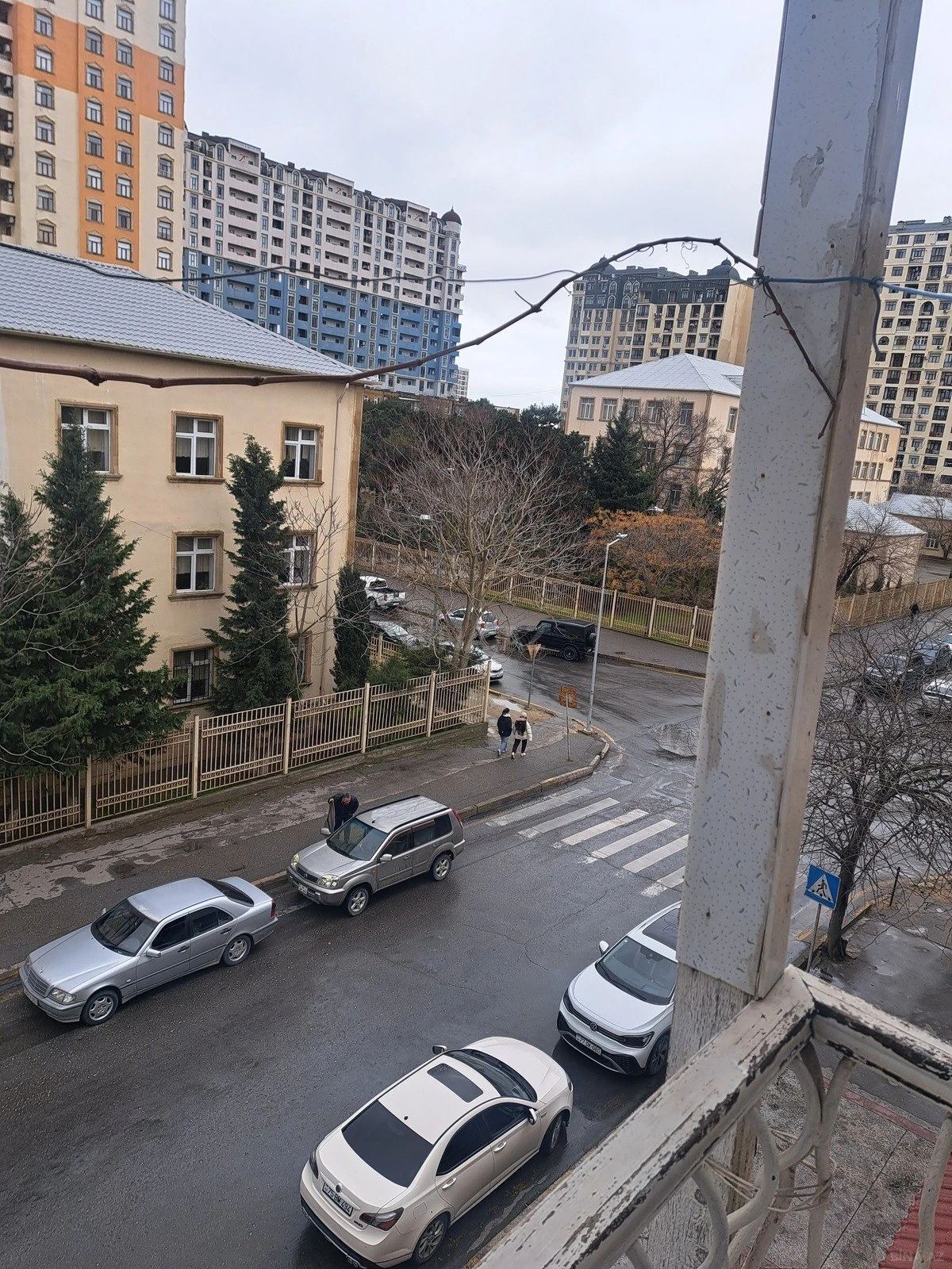 Kirayə verilir 3 otaqlı mənzil 85 m²