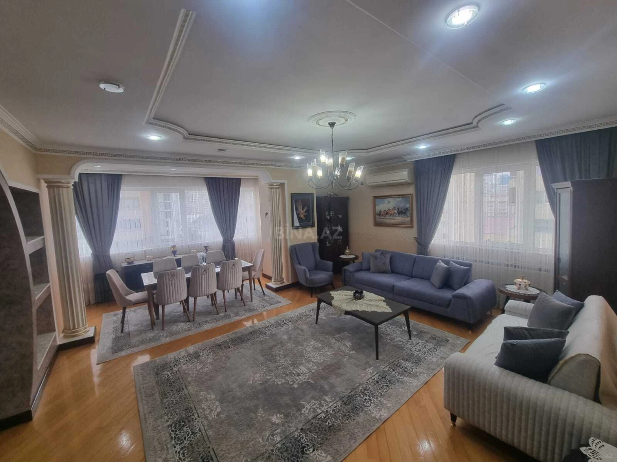 Satılır 4 otaqlı mənzil 170 m²