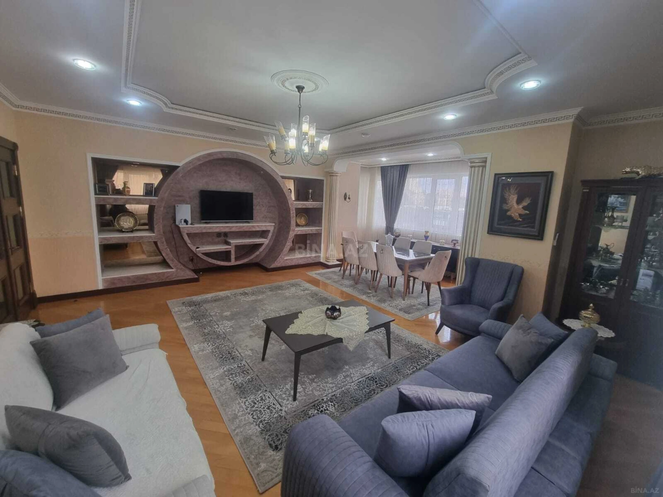 Satılır 4 otaqlı mənzil 170 m²