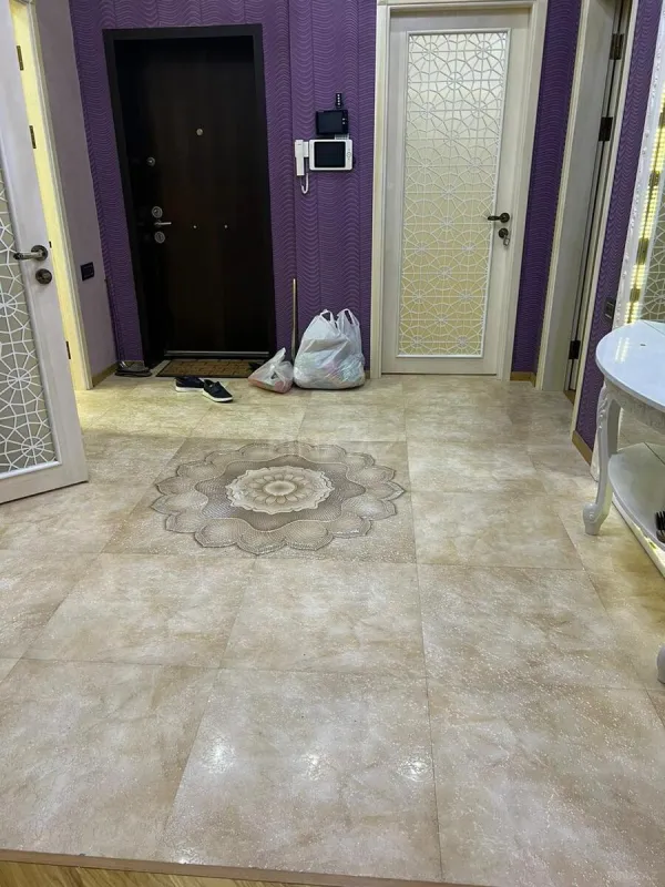 Satılır 4 otaqlı mənzil 157 m²