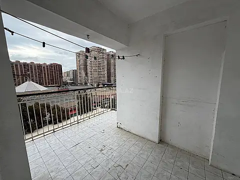 Satılır 3 otaqlı mənzil 85 m²