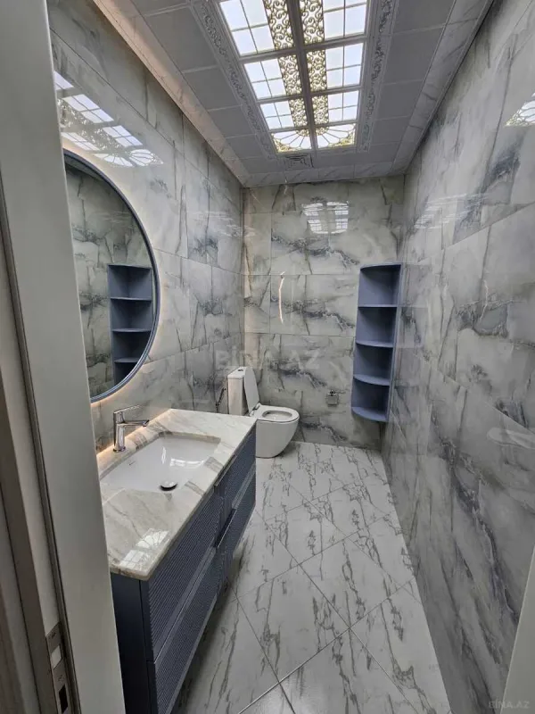 Satılır 3 otaqlı mənzil 130 m²