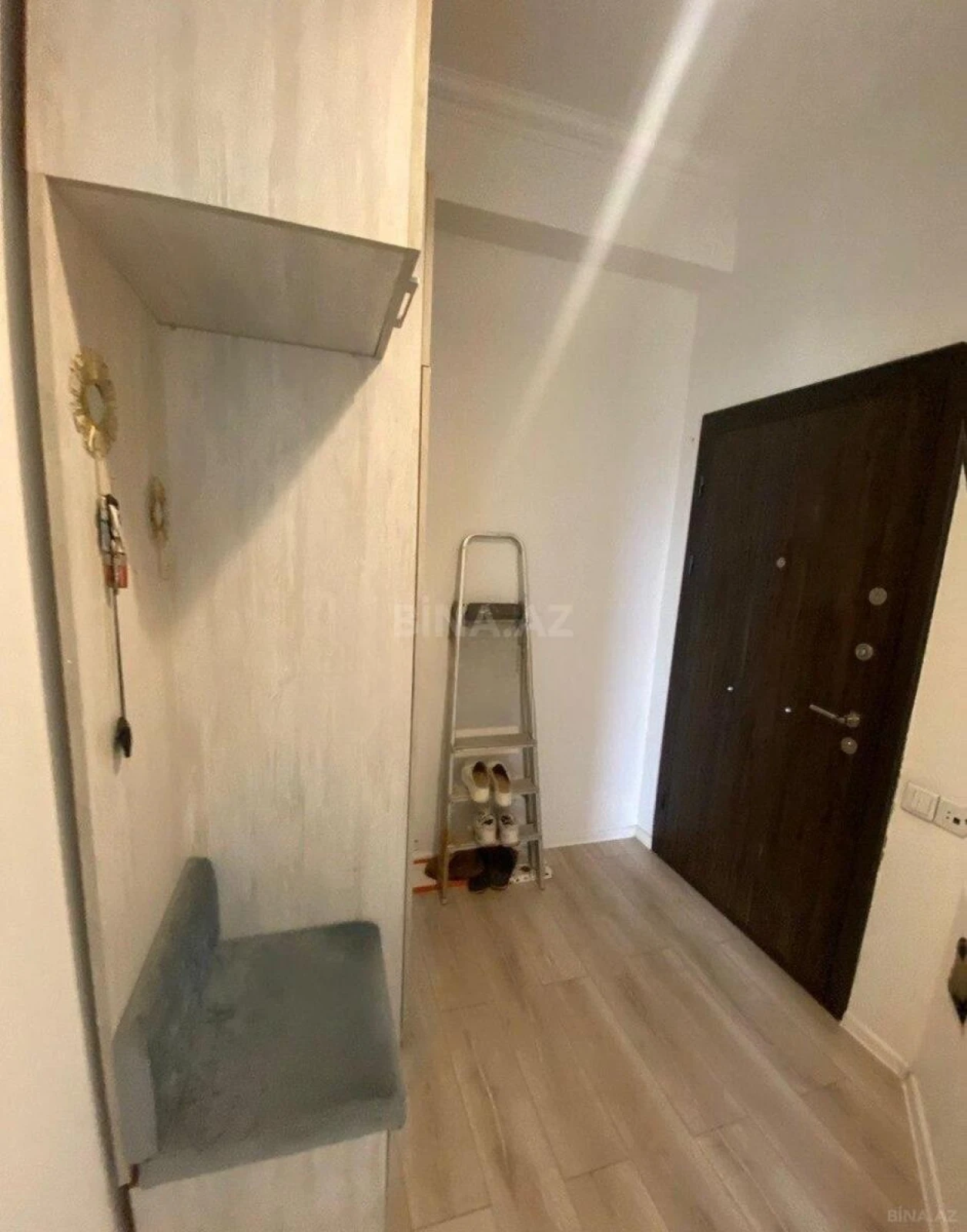 Satılır 2 otaqlı mənzil 90 m²