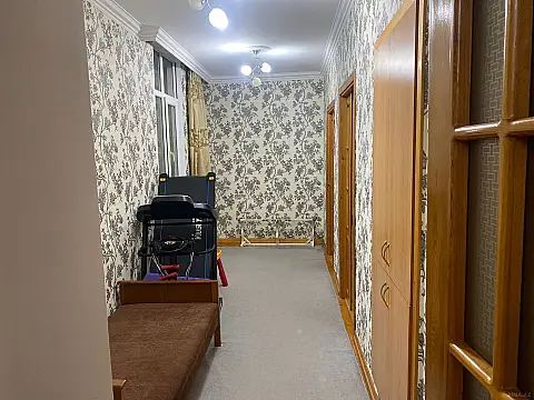 Satılır 3 otaqlı həyət evi 170 m²