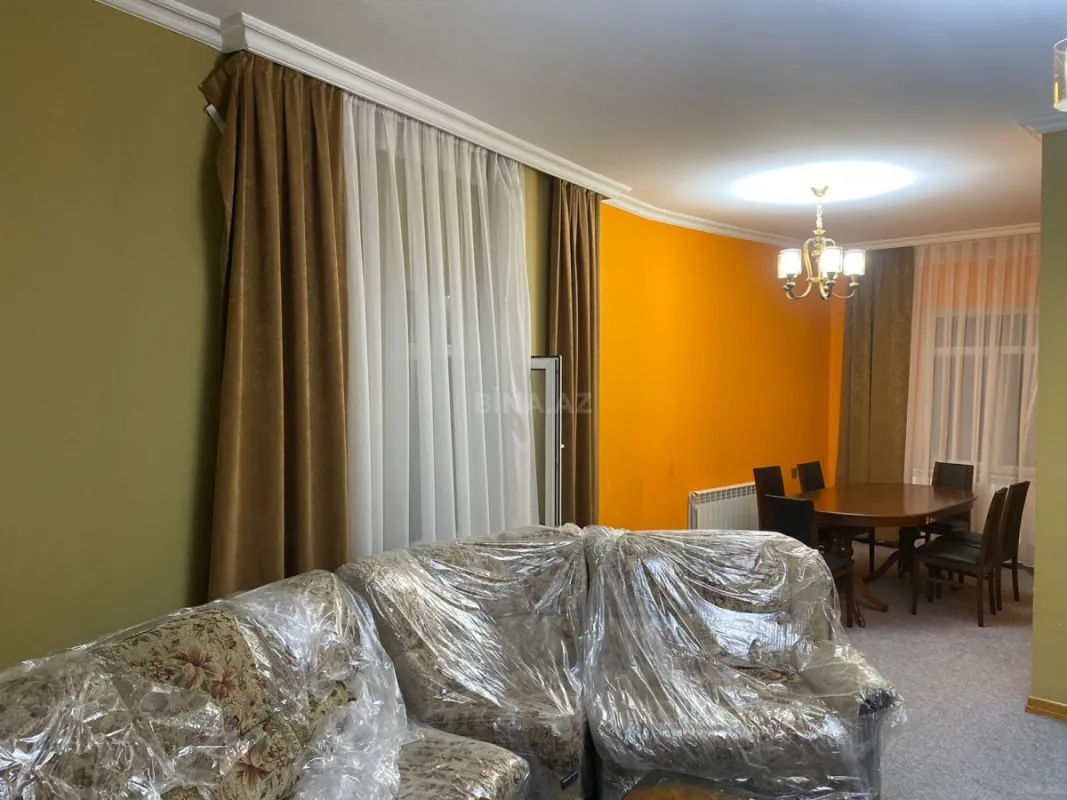 Satılır 3 otaqlı həyət evi 170 m²