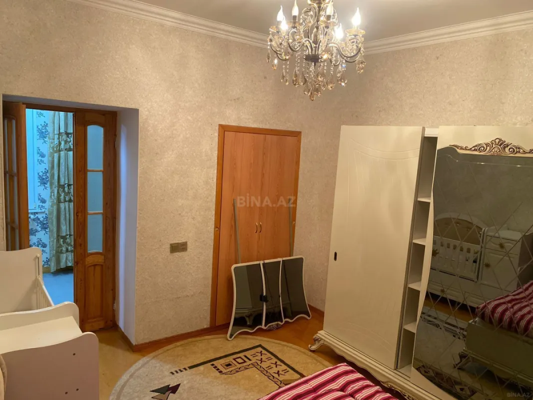 Satılır 3 otaqlı həyət evi 170 m²