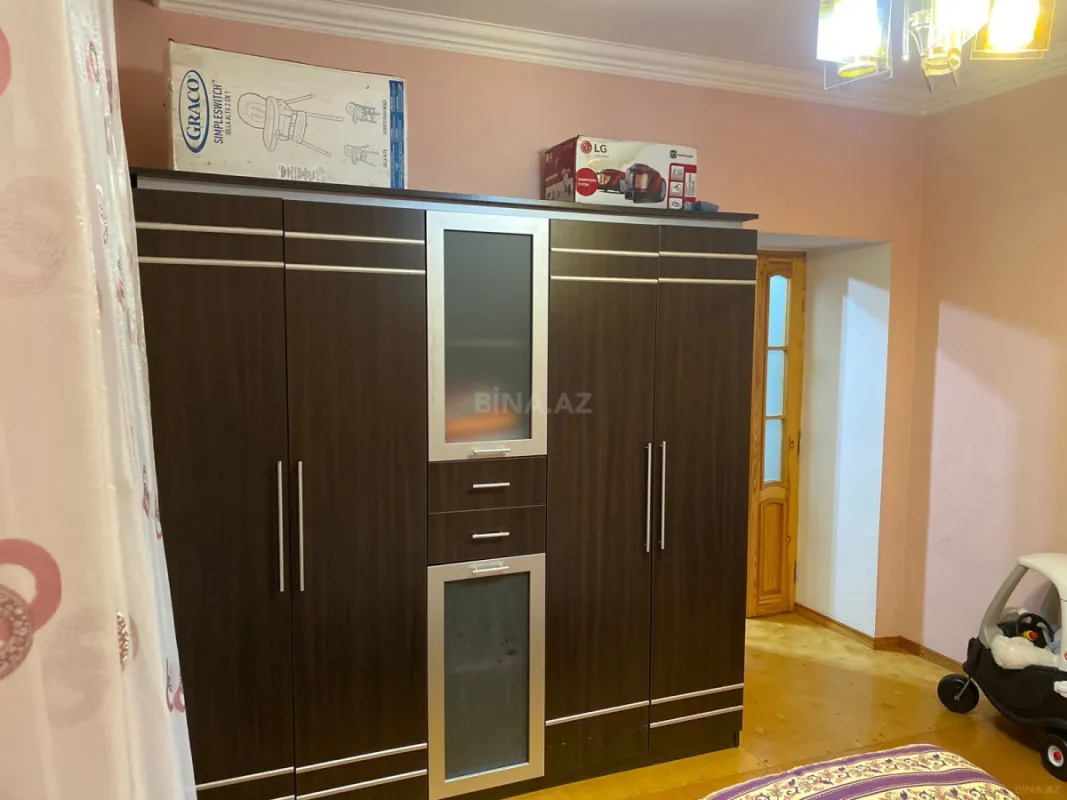 Satılır 3 otaqlı həyət evi 170 m²