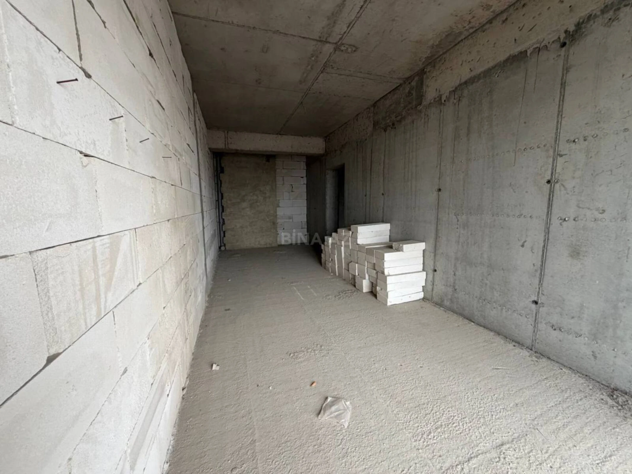 Satılır 3 otaqlı mənzil 90 m²