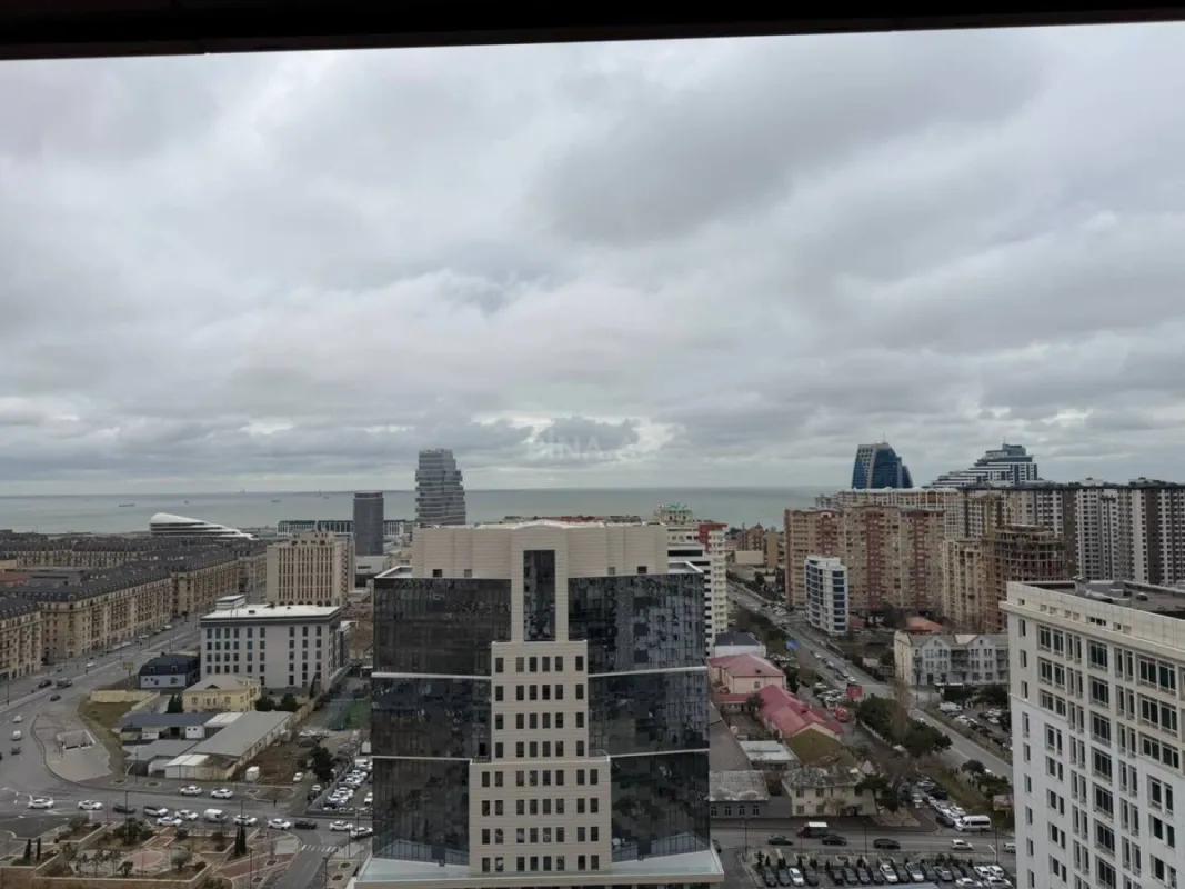 Satılır 3 otaqlı mənzil 90 m²