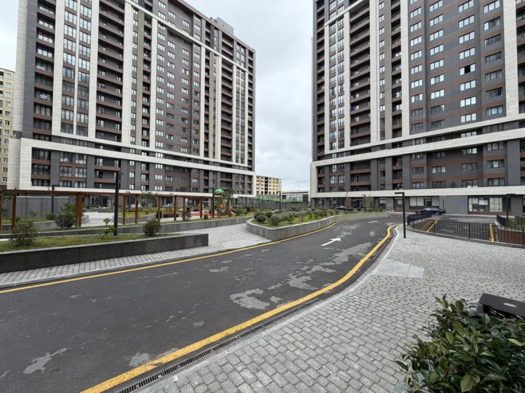 Satılır 3 otaqlı mənzil 90 m²