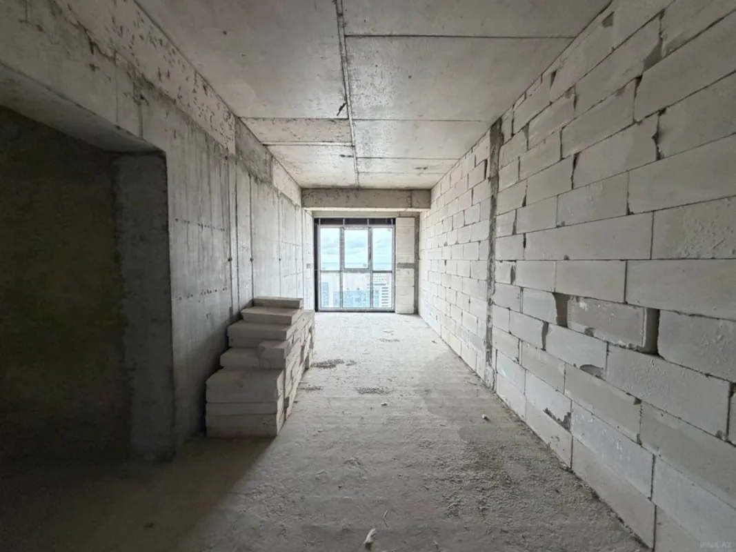 Satılır 3 otaqlı mənzil 90 m²