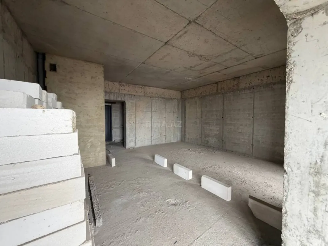 Satılır 3 otaqlı mənzil 90 m²