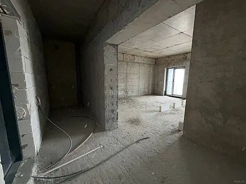 Satılır 3 otaqlı mənzil 90 m²