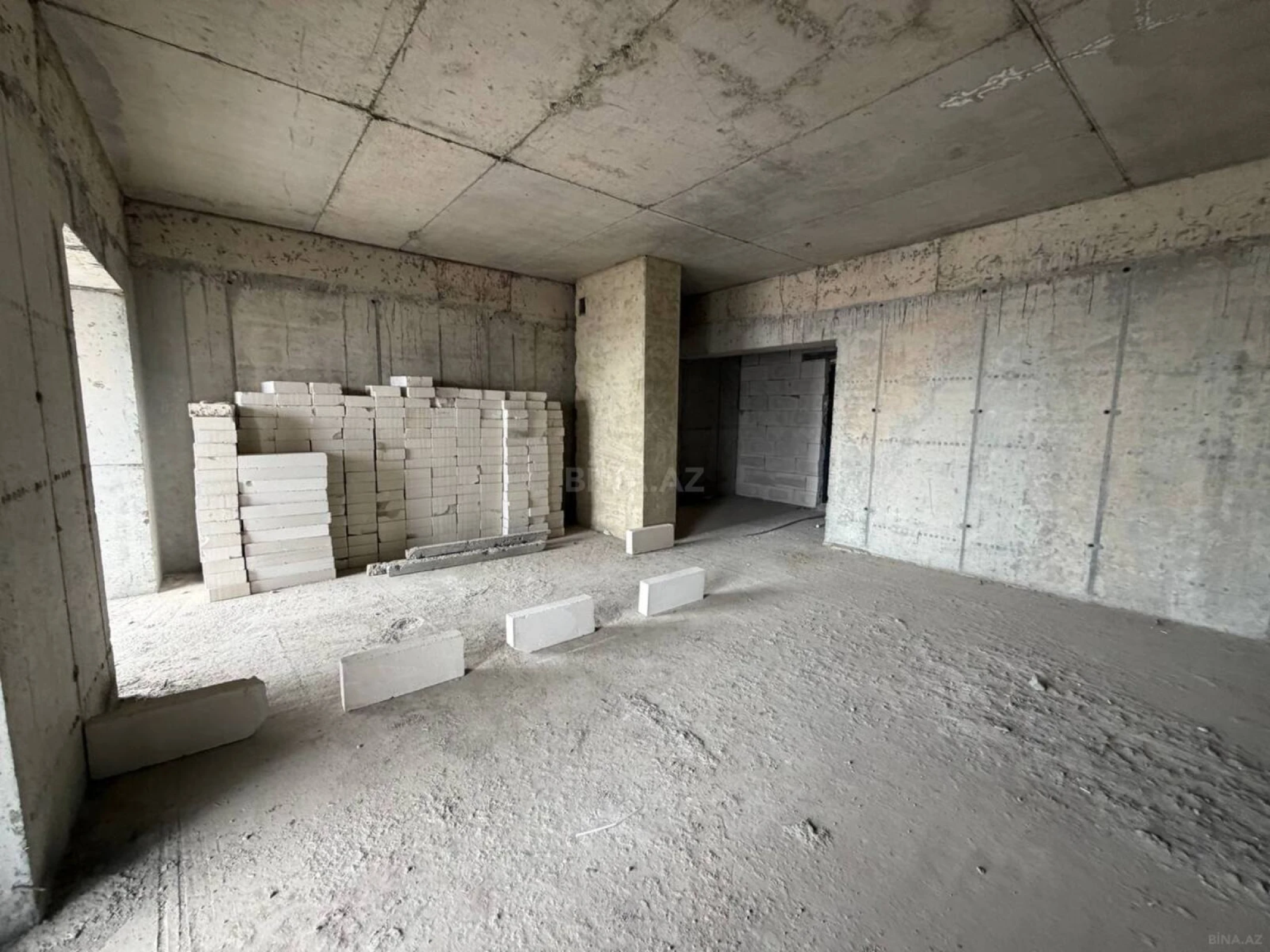 Satılır 3 otaqlı mənzil 90 m²