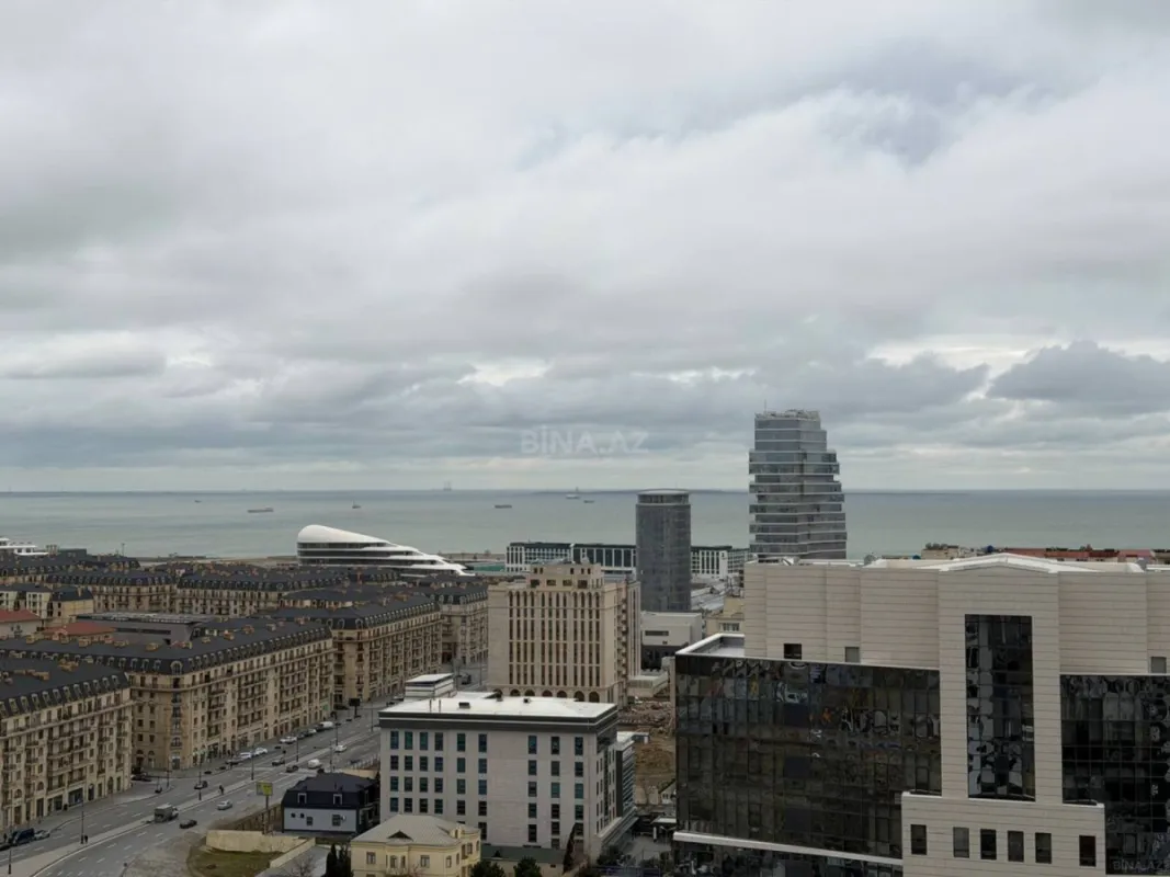 Satılır 3 otaqlı mənzil 90 m²